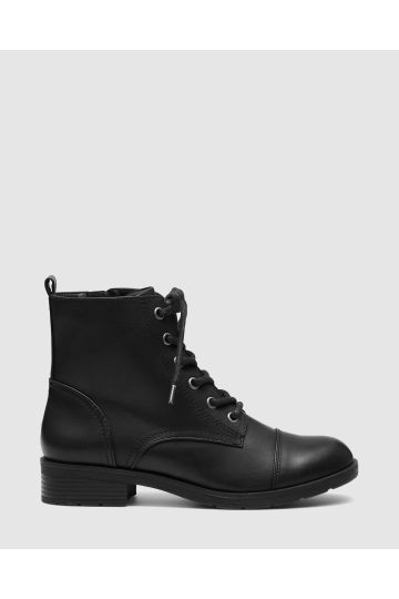 Novo Kristeenie Boots (Tan)